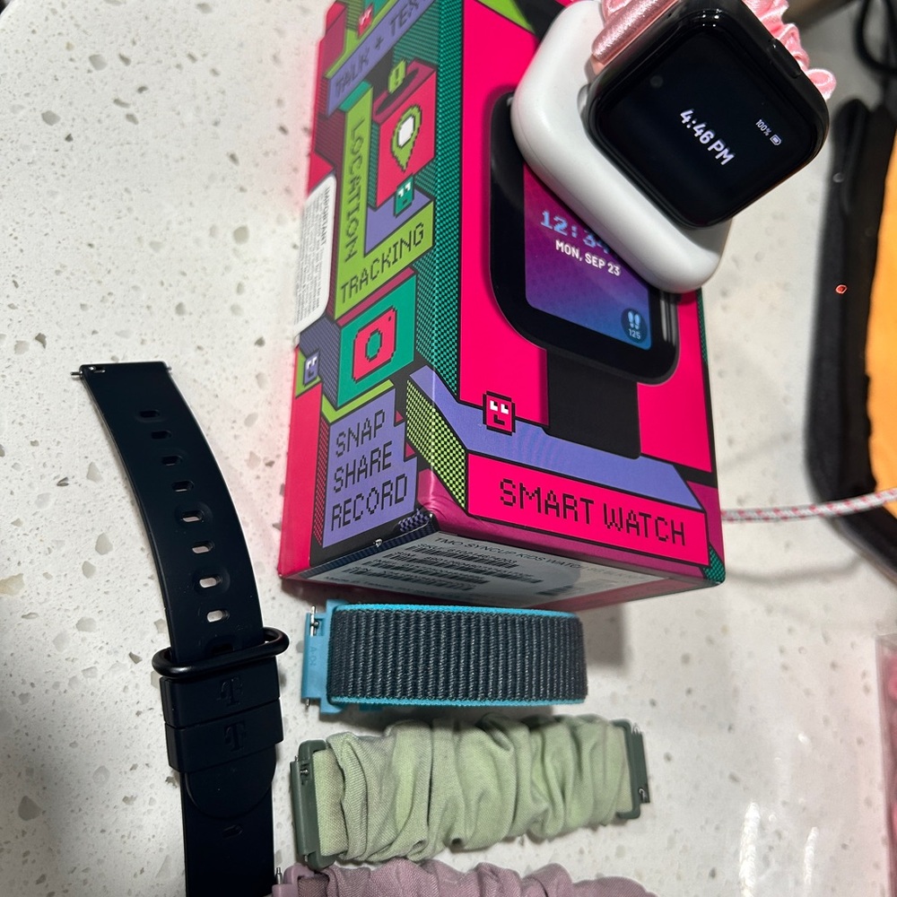SyncUp Kids Smart Watch with Interchangeable Bands
